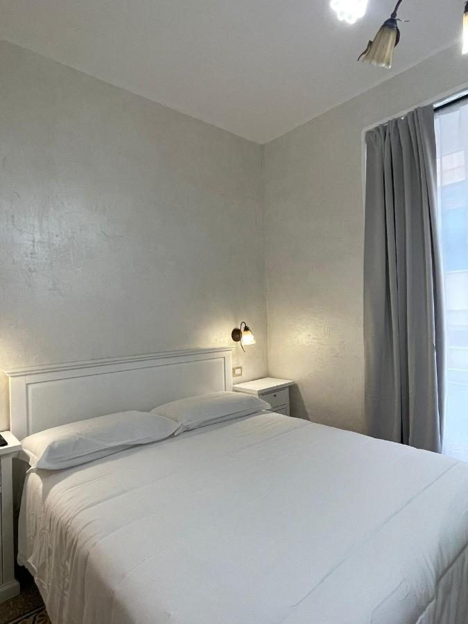 La Casa In Centro 호텔 살레르노 외부 사진