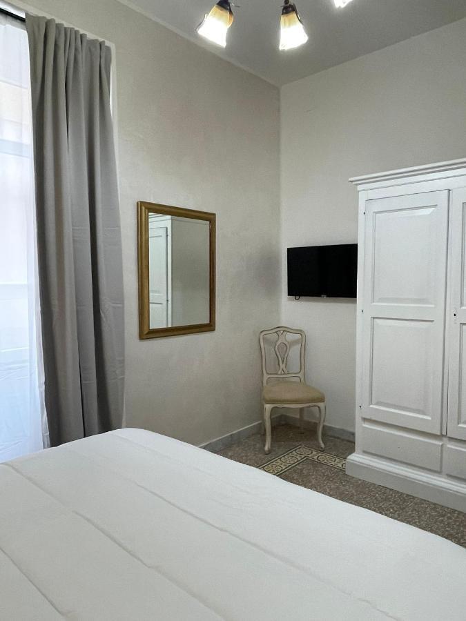 La Casa In Centro 호텔 살레르노 외부 사진